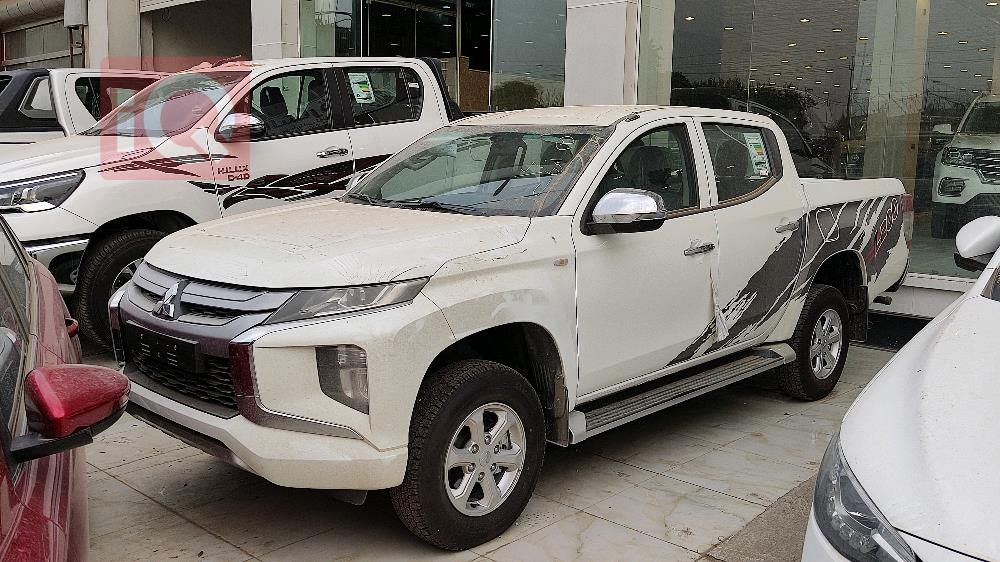 میتسوبیشی L200